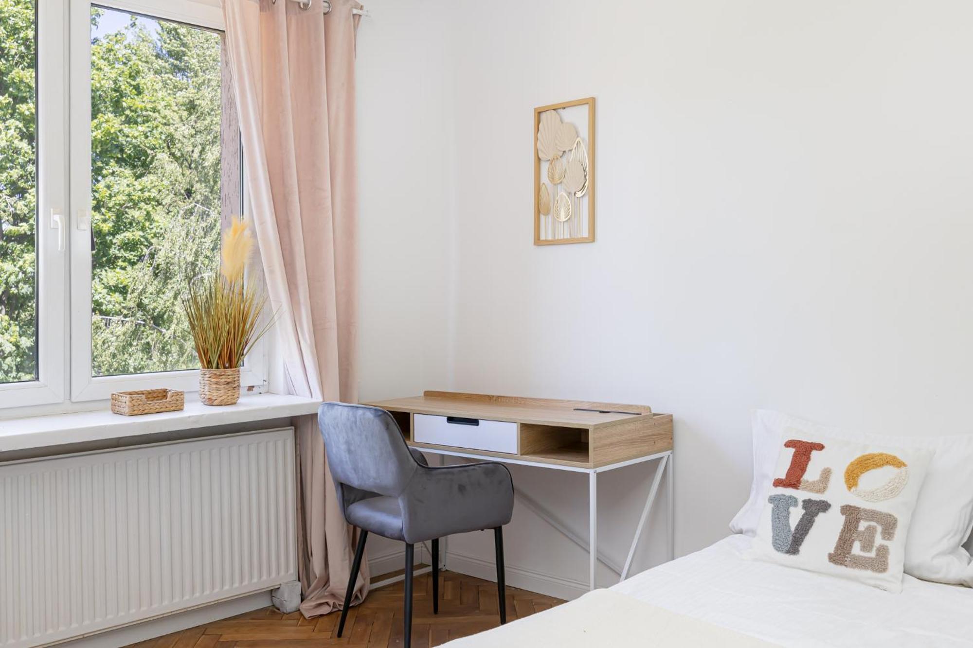 Ecru Spacious 2 Bedroom Family Wwa68 * Warsaw