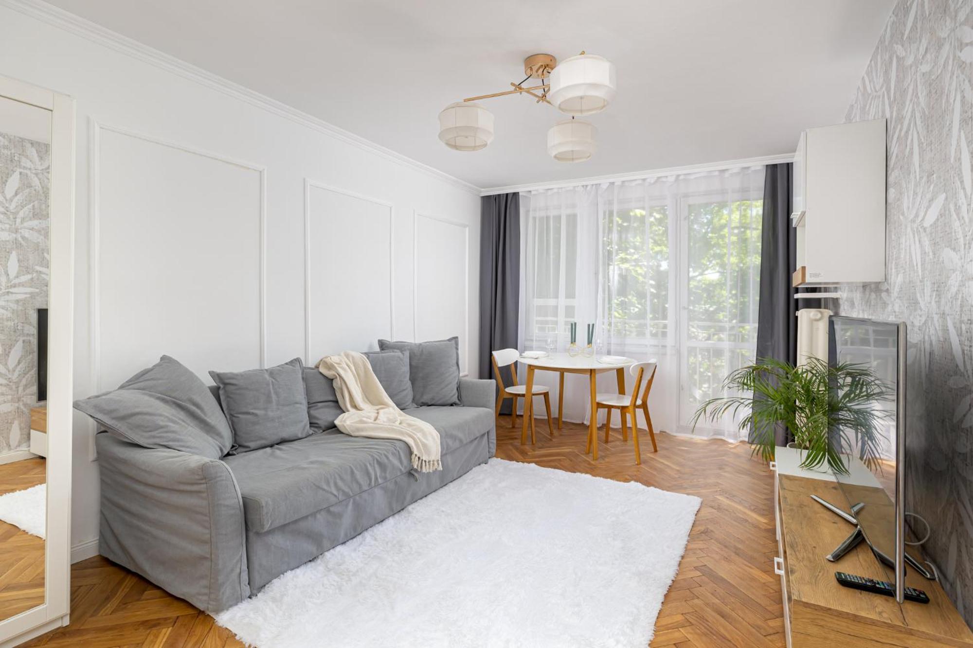 Ecru Spacious 2 Bedroom Family Wwa68